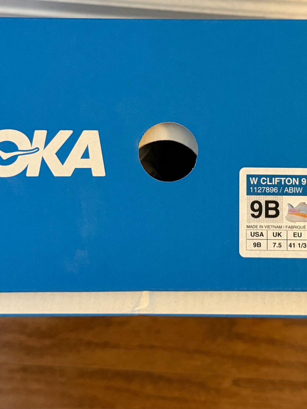 HOKA Women's Clifton 9 Running Shoes - Picture 3 of 5